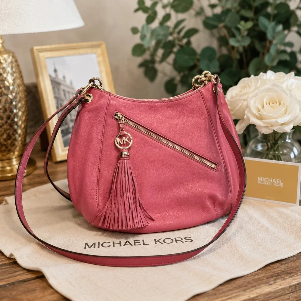 Michael Kors Pink Leather Hobo Shoulder Bag Tassel Charm Gold Tone Zip Pocket